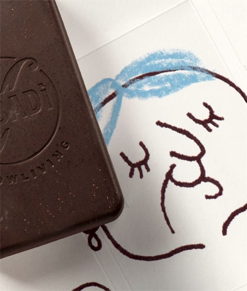 Chocolat au lait fondu à froid & gingembre BIO 53% de cacao NONNA 3 Chocolat au lait fondu à froid & gingembre BIO 53% de cacao NONNA 3