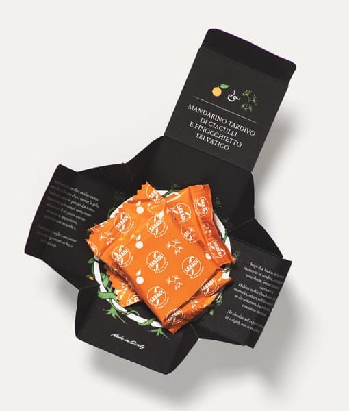 Chocolat de modica bio aromatisé à la mandarine tardive et au fenouil sauvage 2 Chocolat de modica bio aromatisé à la mandarine tardive et au fenouil sauvage 2