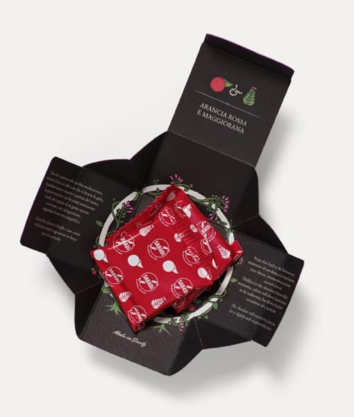 chocolat aromatisé de modica bio aux oranges chocolat aromatisé de modica bio aux oranges